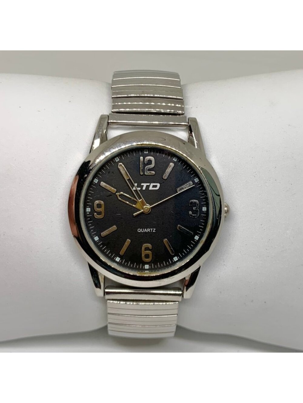 Ltd silver tone black dial quartz analog watch 35mm stretch band 6.5” running